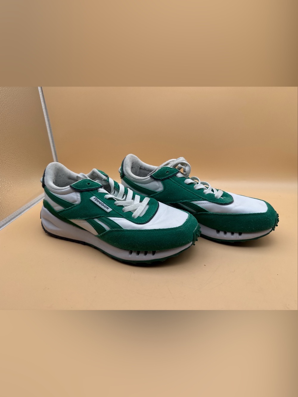 Reebok Green and White Suede Retro Runner Sneakers size 8